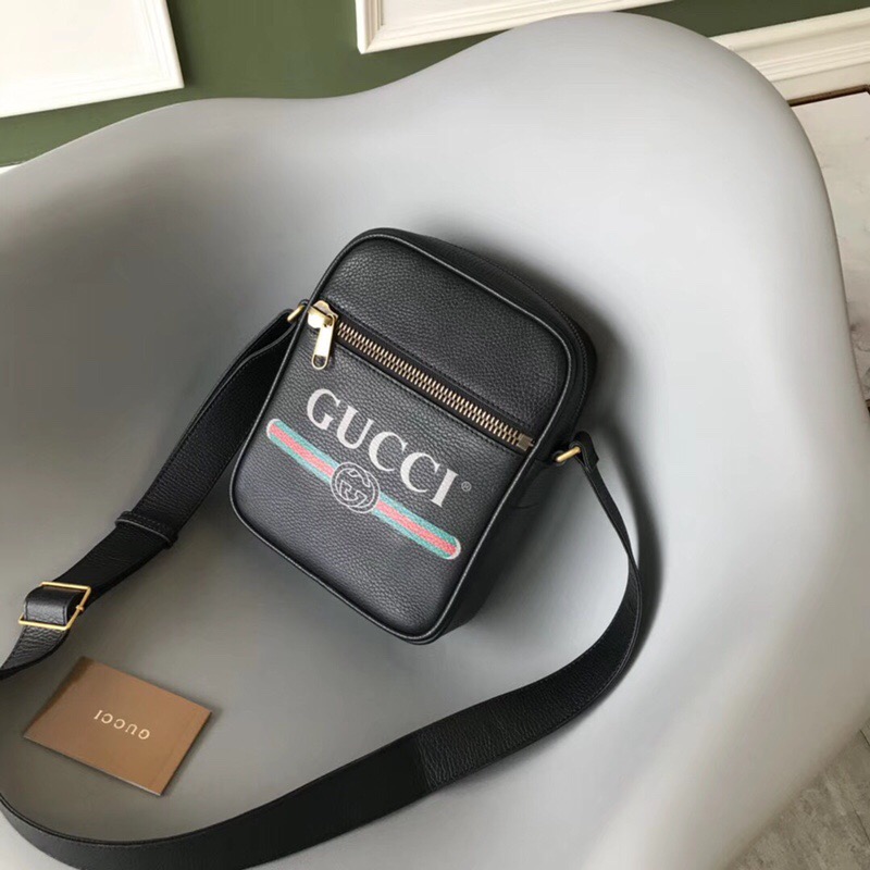 Gucci古奇 新款字母印花LOGO拉链单肩斜挎包相机包女包523591