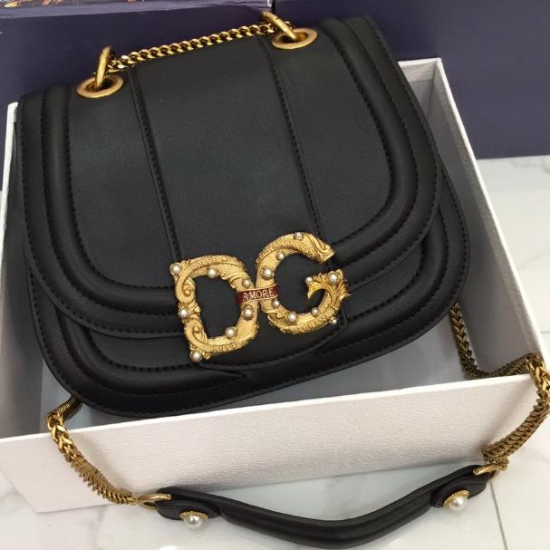 Dolce & Gabbana handbag DG AMORE  size22*7.5*18 cm