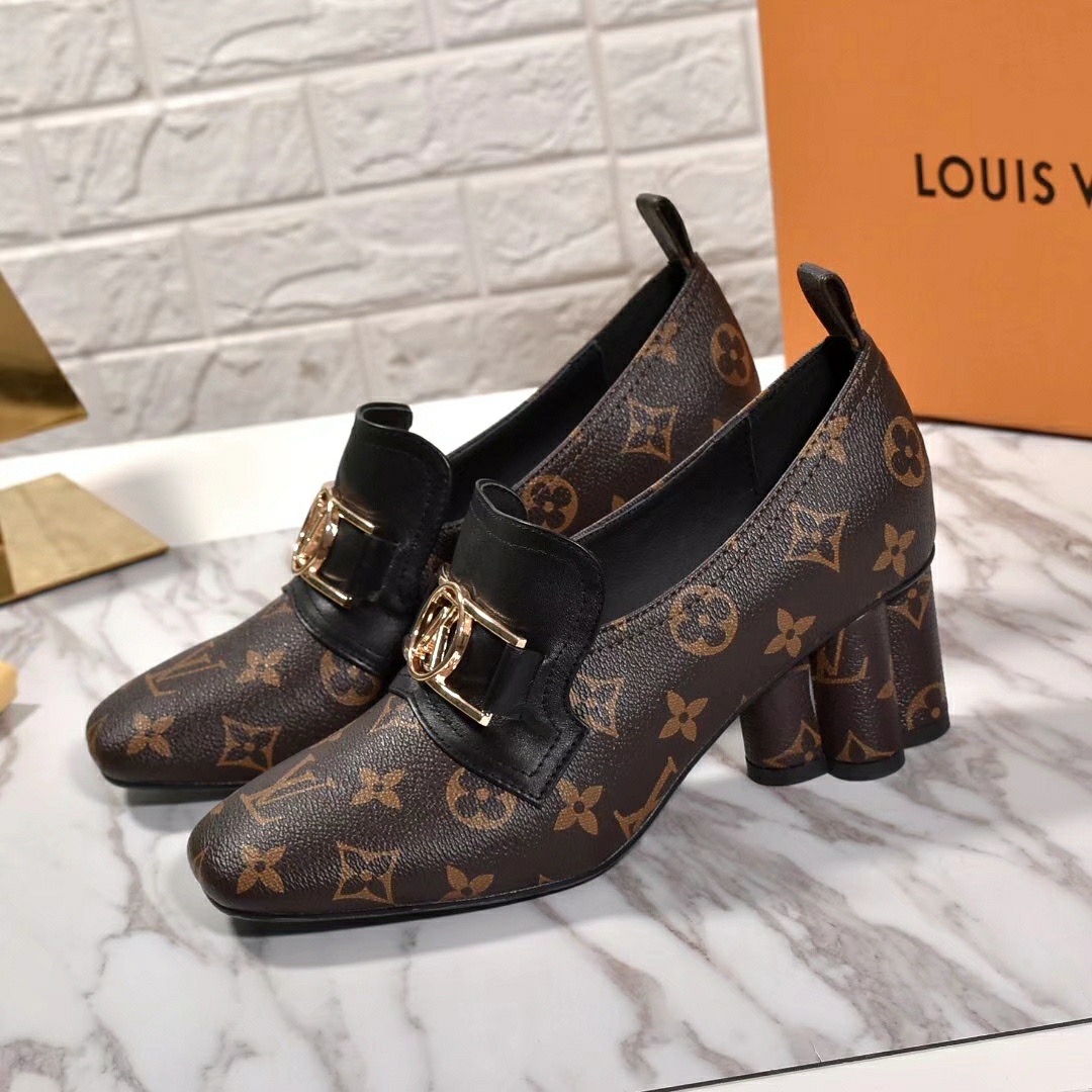 LV WOMENS SHOES EUROPE  SIZE 35-42