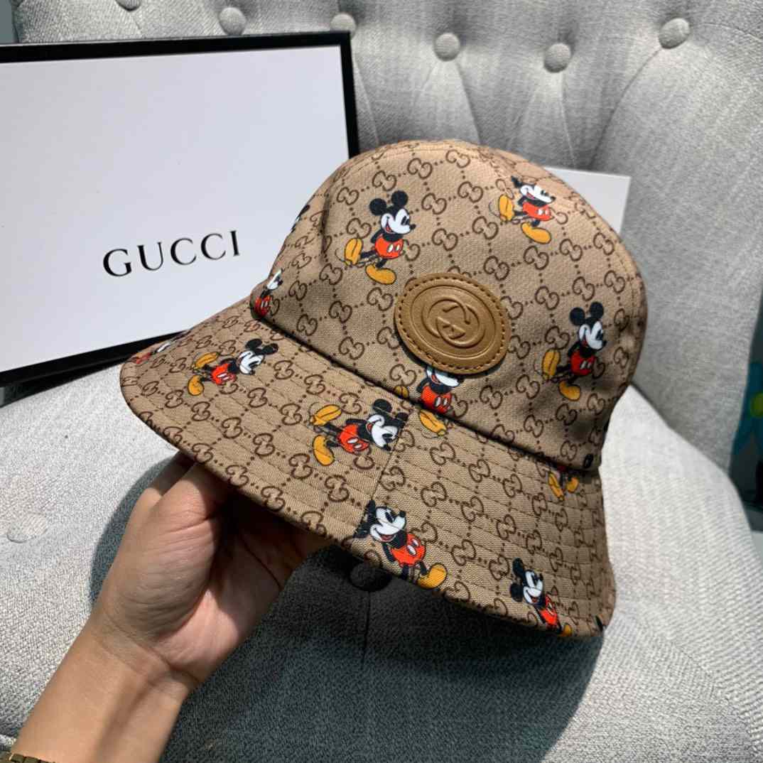 Disney X Gucci mickey HANDBAG CAP HAT