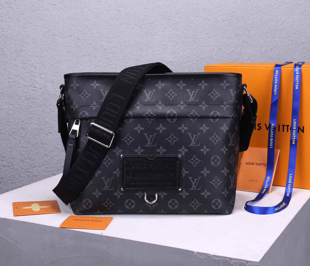 LV Besace Zippee  mens bag Gaston Labels Gaston-Louis Vuitton M45214 35x26.5x13CM 