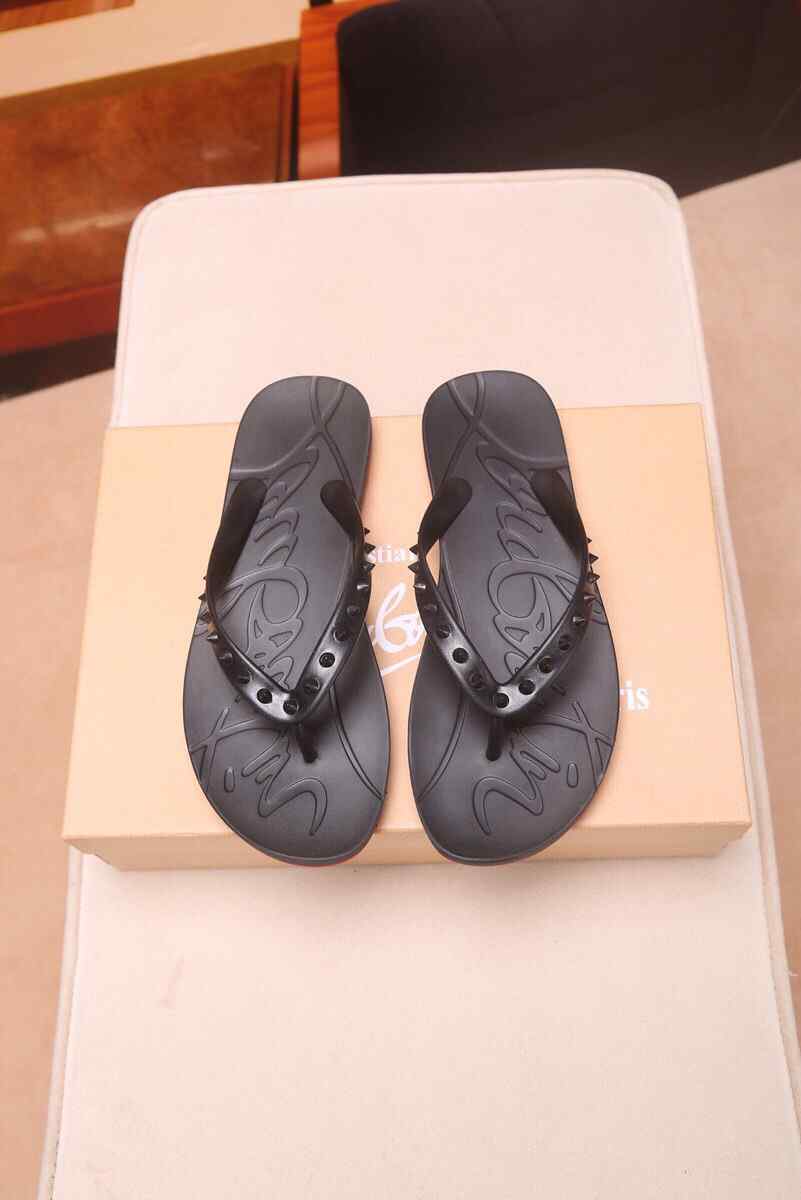 CL SLIPPERS 38-45