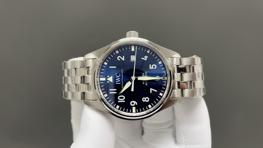 lWC MENS WATCH 250520