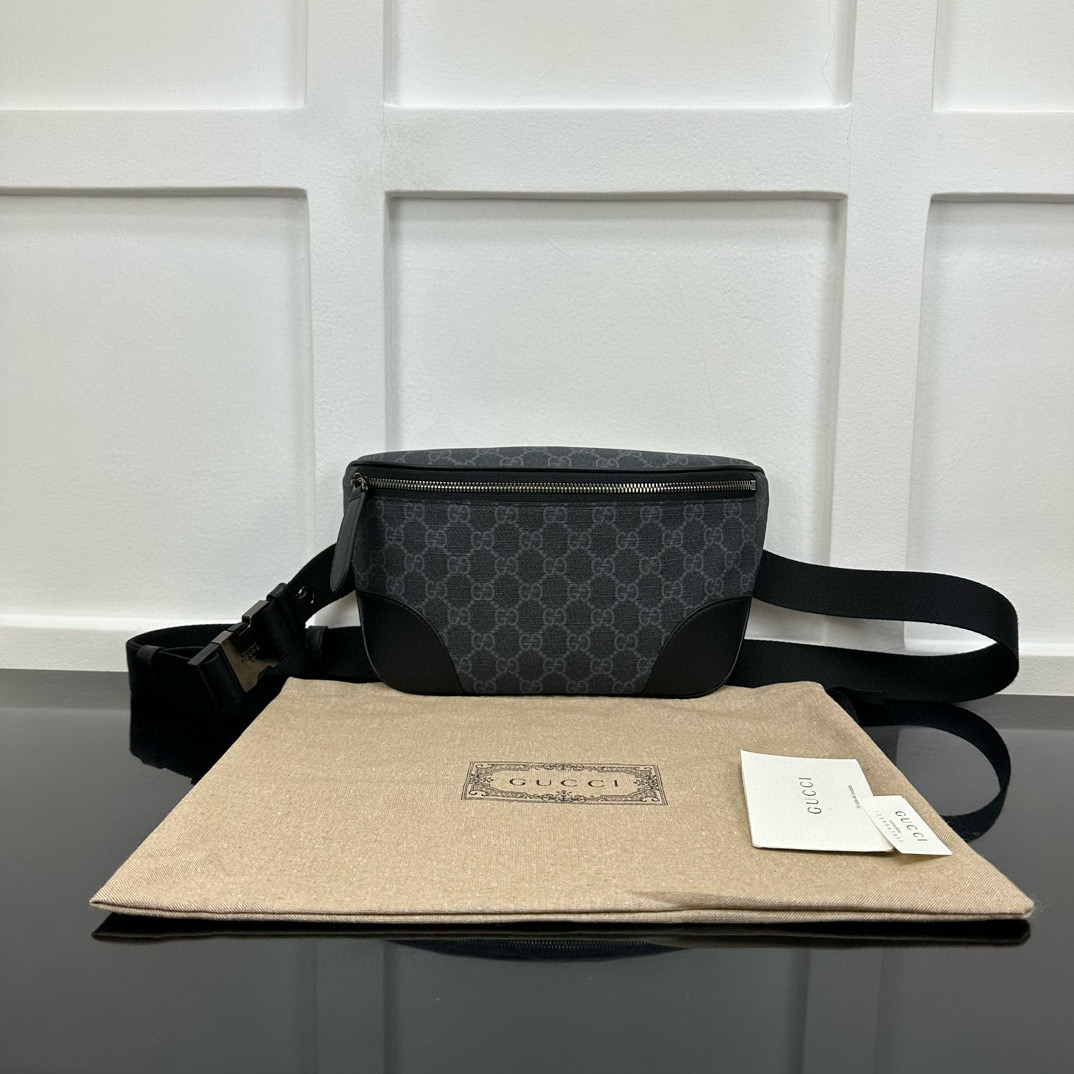 GG Emblem BELT BAG 821162 W28xH17xD6cm