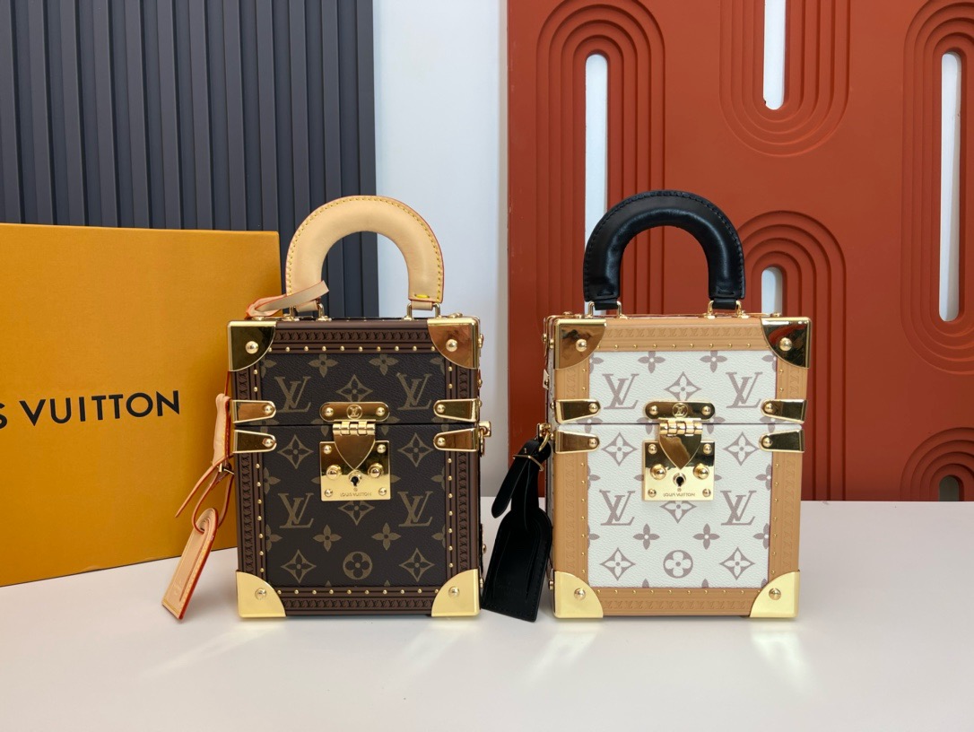 L\V new handbag 250525