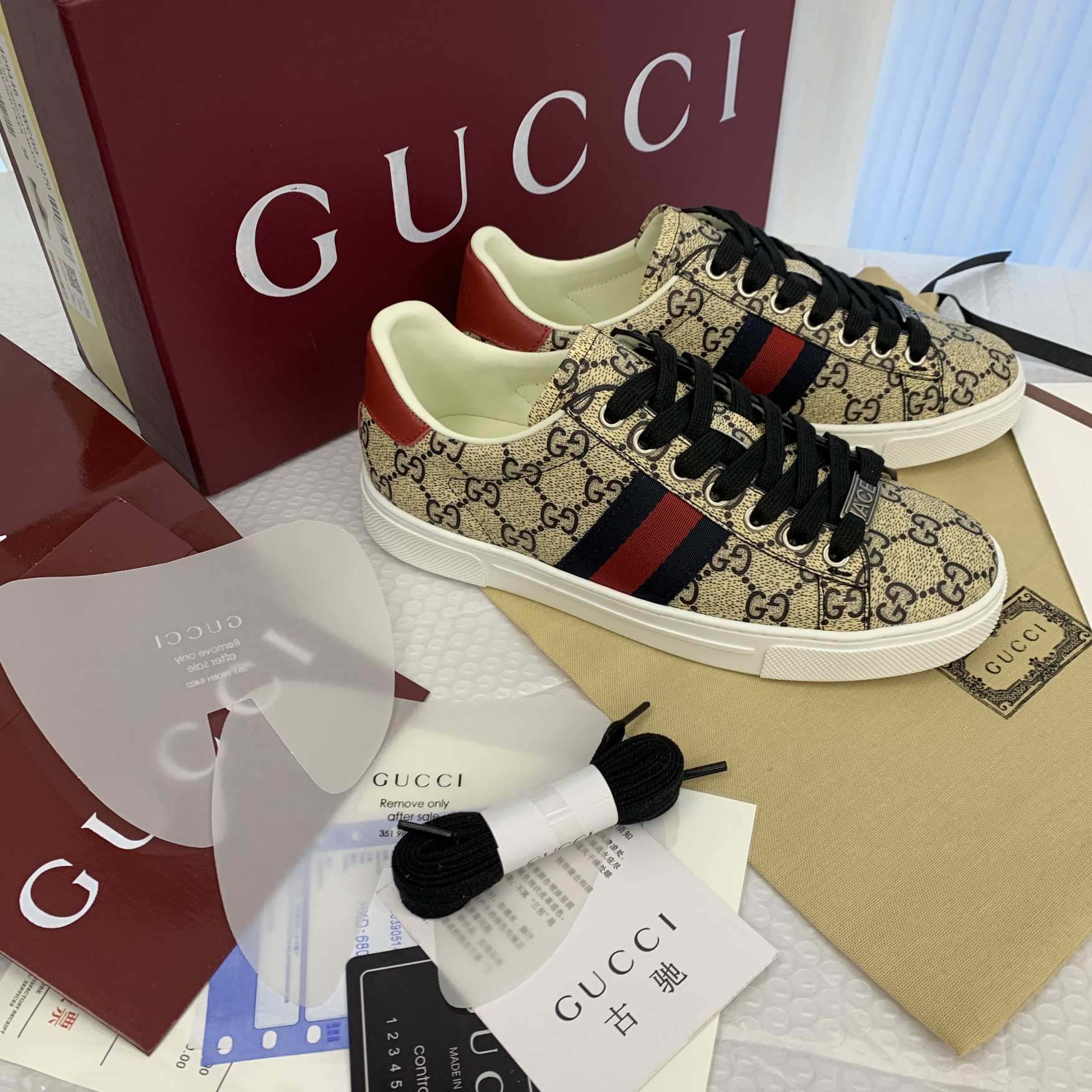 SHIPPING 250526