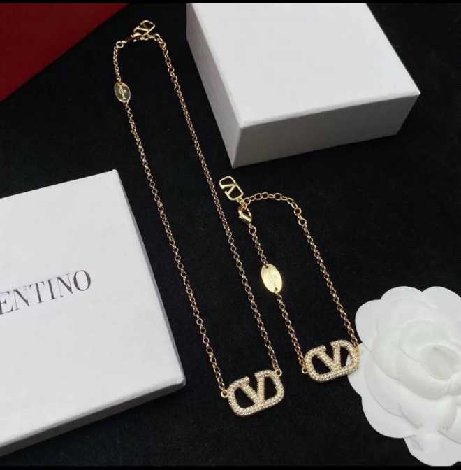 V@lentino Jewelry 250623