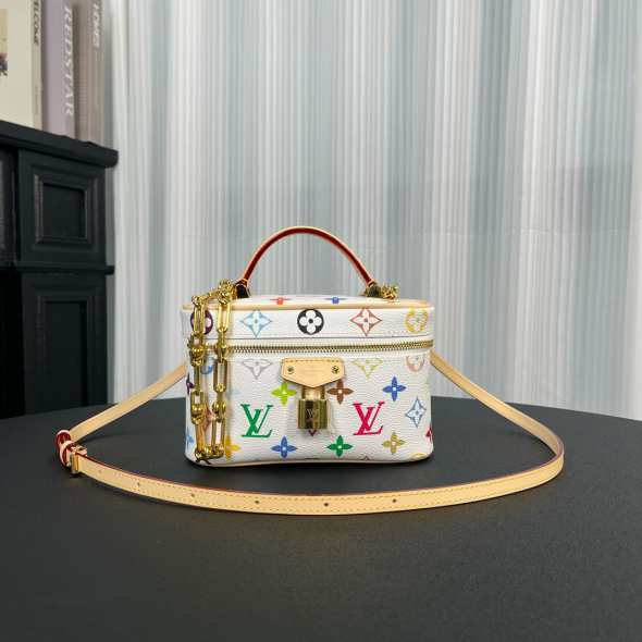 L\V NEW WOMENS HANDBAG 250731
