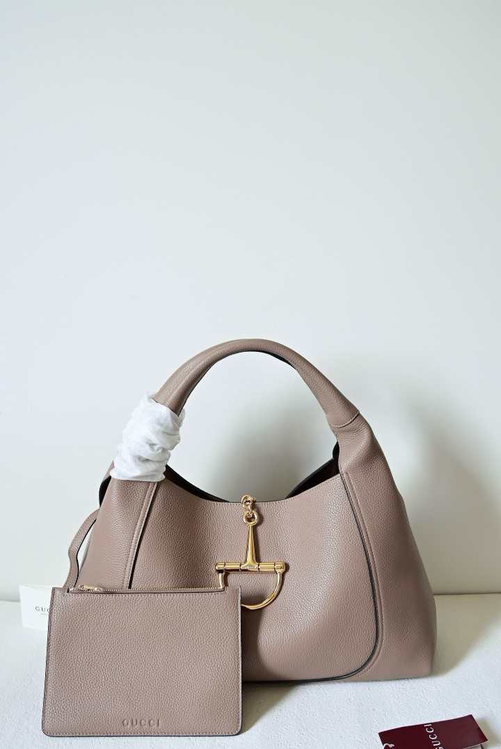 GUCCl Softbit leather handbag 837466 46x26x16cm AAFLB 3037