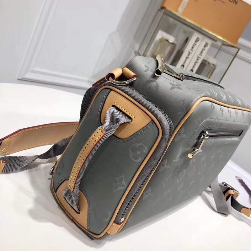 M43884 Louis Vuitton 2018 Men Camera Bag-Monogram Titanium